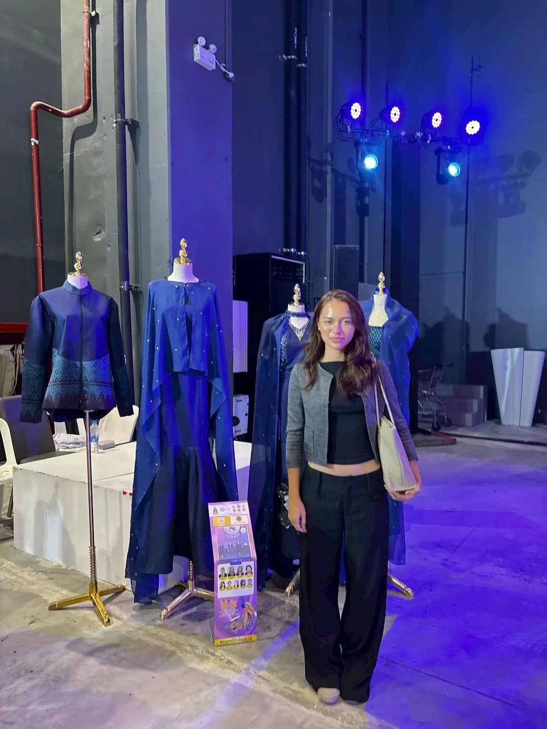 ชุดครามนิล — Royal Navy Indigo Collection